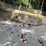 Pulau Tiga (Survivor Island)