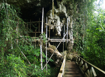 3D2N Miri City + Niah Caves + Tusan Beach